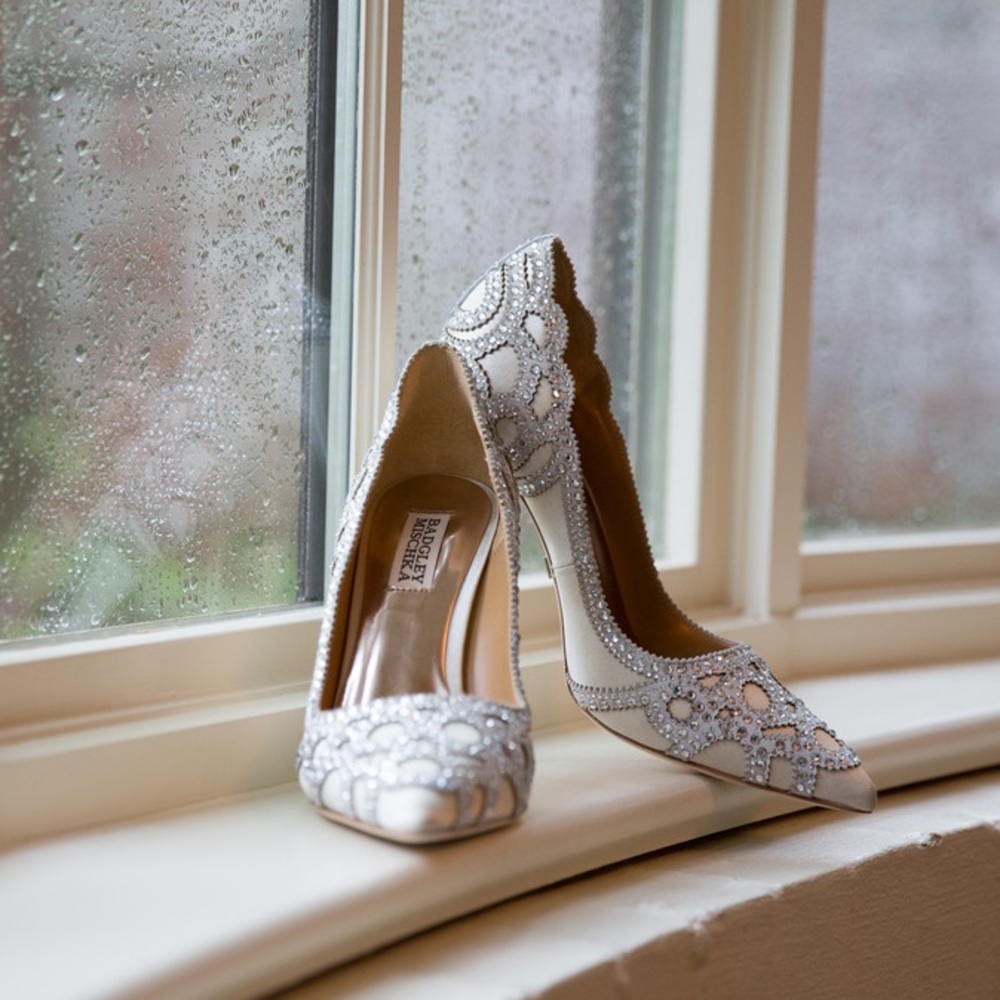 Badgley Mischka “Rouge” pump